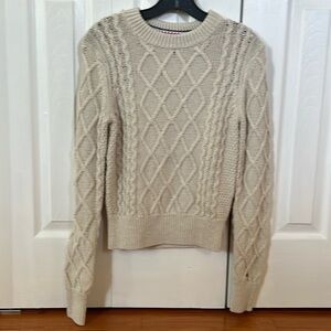 Tommy Hilfiger sweater